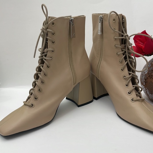 Tang Tang Women’s Ankle Boots – Very Pretty – Excellent Condition - Picture 7 of 16